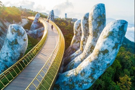 Tour Di Sản Miền Trung | Đà Nẵng - Sơn Trà - Hội An - Bà Nà - Huế - La Vang - Động Phong Nha 5 Ngày